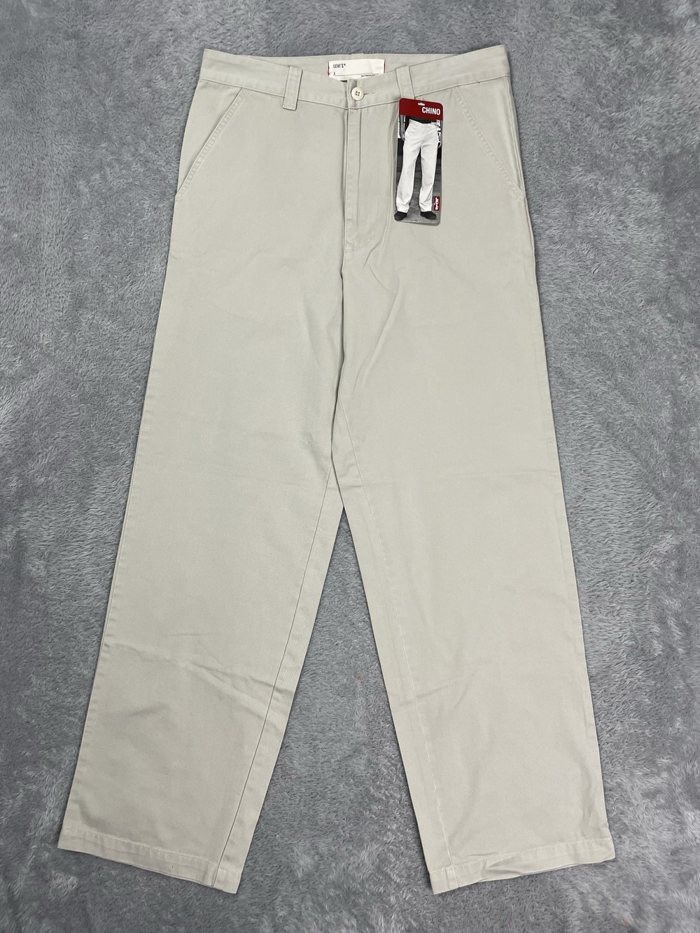Vtg. Levi's Chino Pants Mens 33x34* Beige Relaxed Fit Cotton Hong Kong Casual